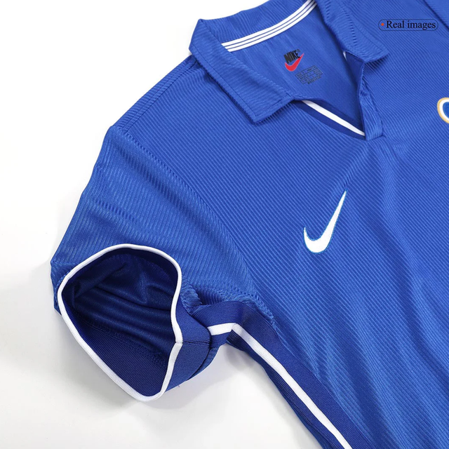 Retro BAGGIO R. #18 1998 Italy Home Soccer Jersey